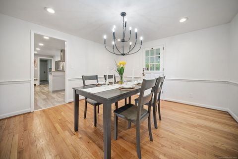 Tiny photo for 8 Tanglewood Road, West Hartford, CT 06117 (MLS # 24134998)