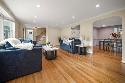 Tiny photo for 8 Tanglewood Road, West Hartford, CT 06117 (MLS # 24134998)