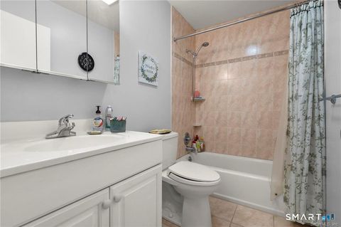 Tiny photo for 50 Greenhouse Road #26B, Bridgeport, CT 06606 (MLS # 24166606)