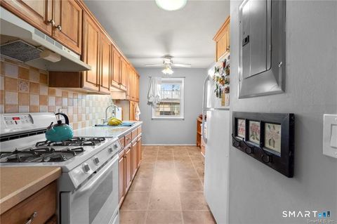 Tiny photo for 50 Greenhouse Road #26B, Bridgeport, CT 06606 (MLS # 24166606)