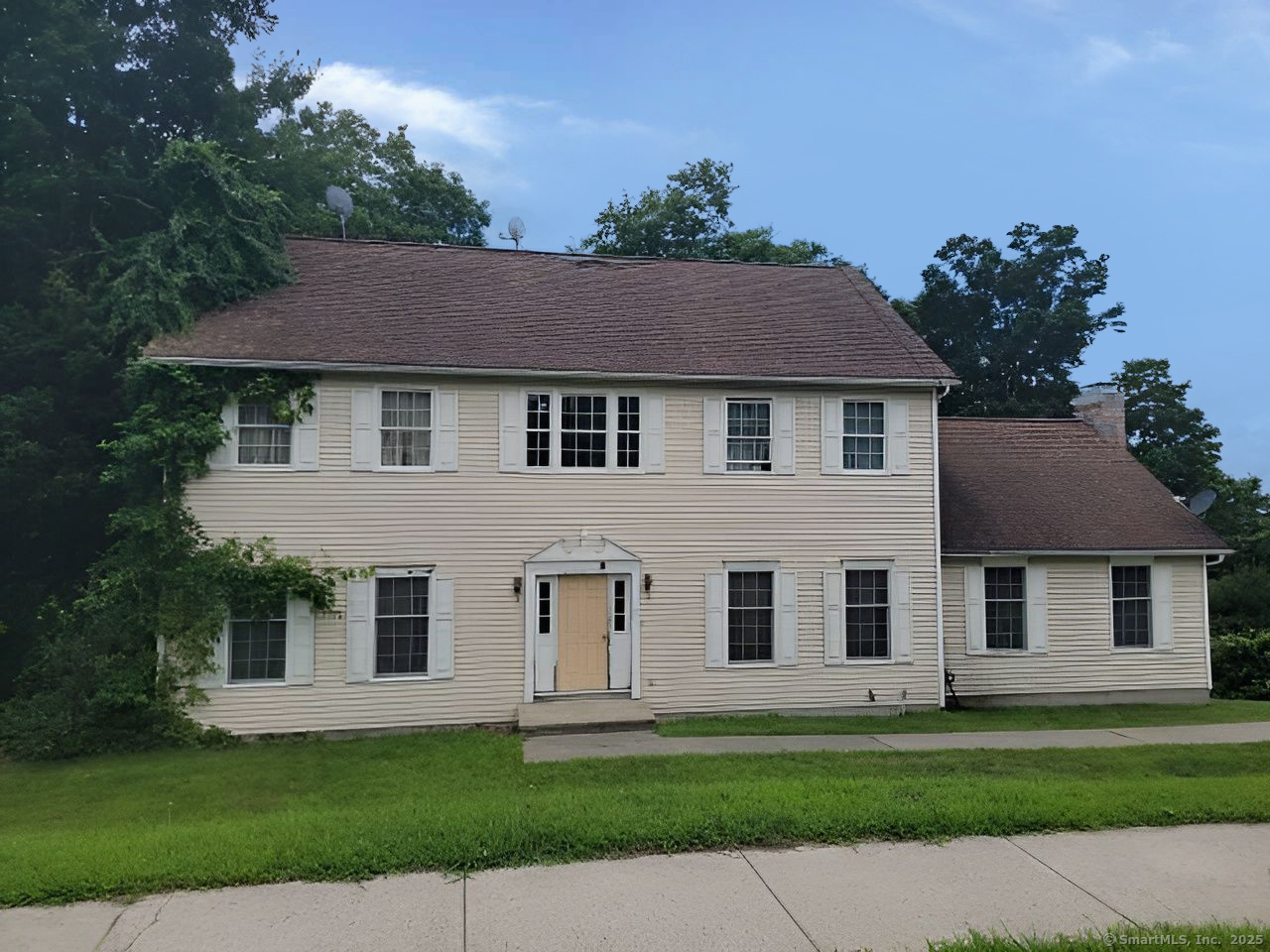7 Fawn Meadow Drive