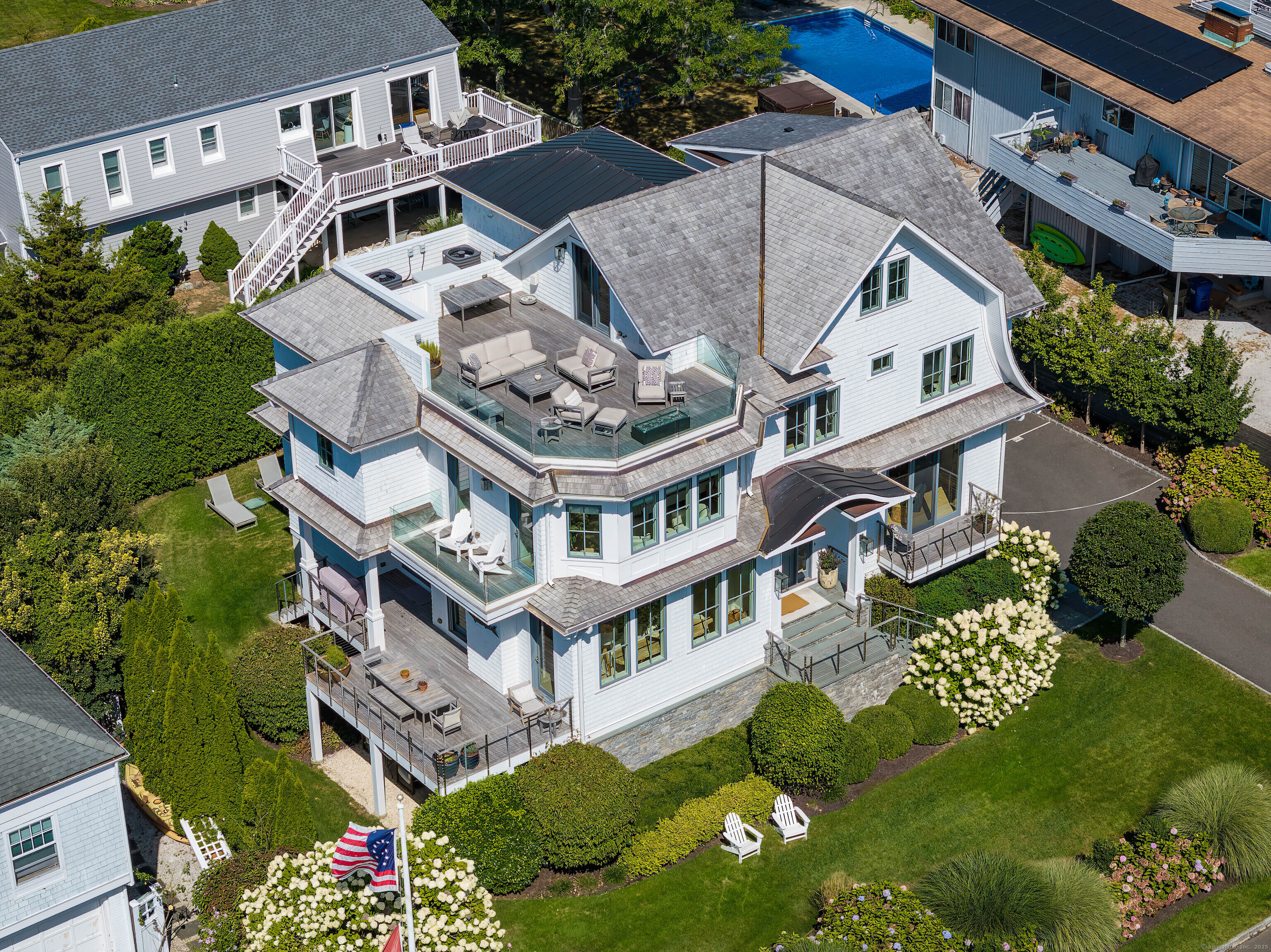 4 Sandpiper Road