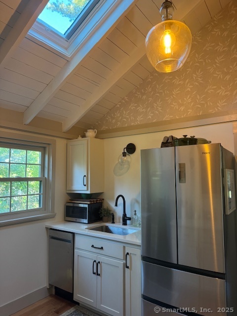 Windham, Connecticut 06226, United States, 2 Bedrooms Bedrooms, ,1 BathroomBathrooms,Residential,Coming Soon,219450