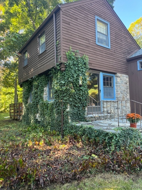 Windham, Connecticut 06226, United States, 2 Bedrooms Bedrooms, ,1 BathroomBathrooms,Residential,Coming Soon,219450