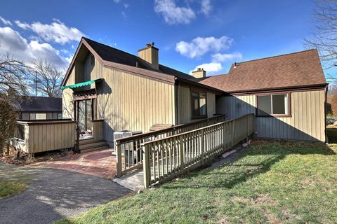 736 Quinnipiac Lane B Stratford CT 06614