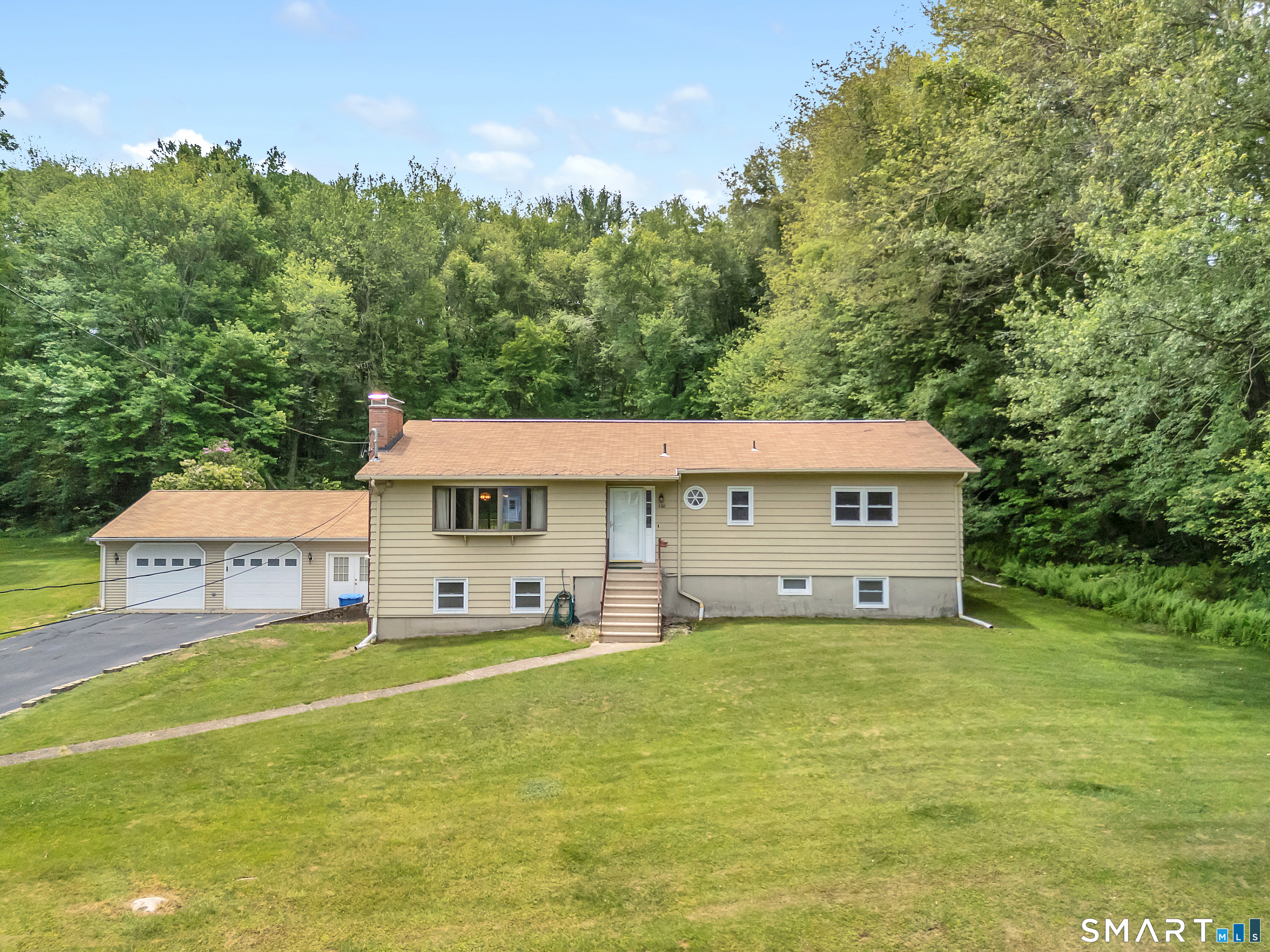 688 Raymond Hill Road