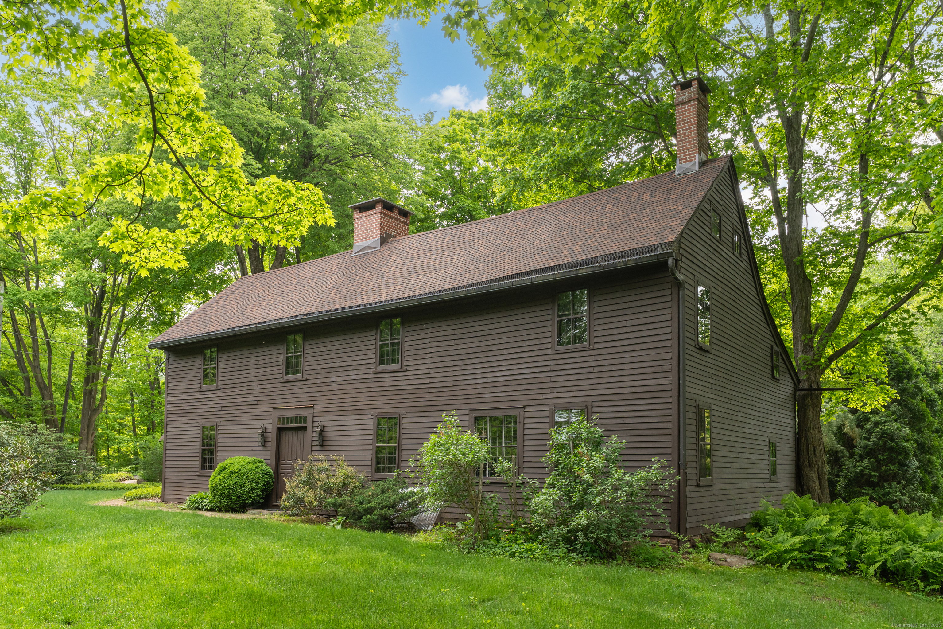 804 Forest Road, North Branford, Connecticut image 3