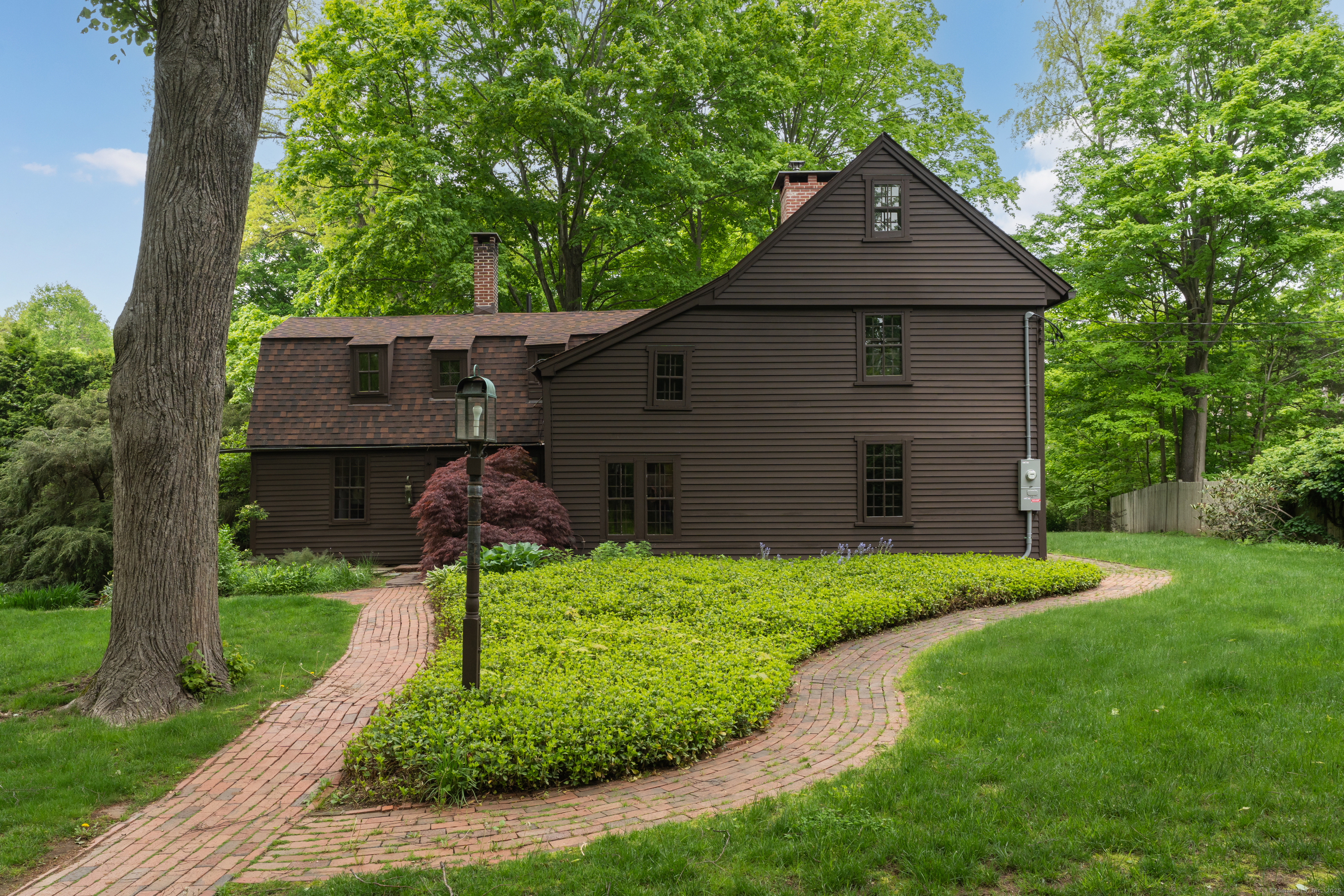 804 Forest Road, North Branford, Connecticut image 2