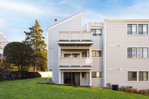 Tiny photo for 133 Rowayton Woods Drive #133, Norwalk, CT 06854 (MLS # 24142501)