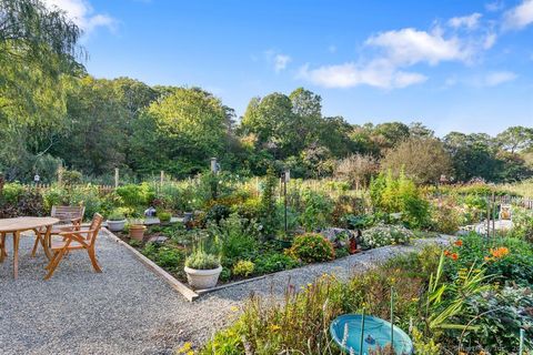 Tiny photo for 133 Rowayton Woods Drive #133, Norwalk, CT 06854 (MLS # 24142501)