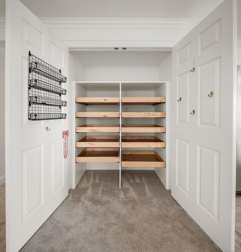 Tiny photo for 133 Rowayton Woods Drive #133, Norwalk, CT 06854 (MLS # 24142501)