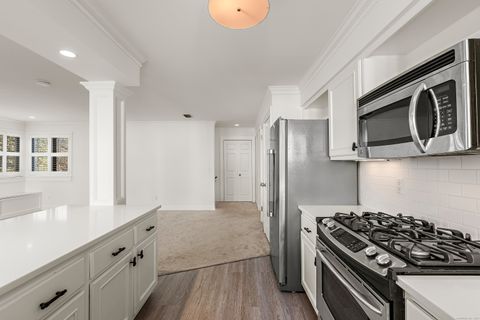 Tiny photo for 133 Rowayton Woods Drive #133, Norwalk, CT 06854 (MLS # 24142501)