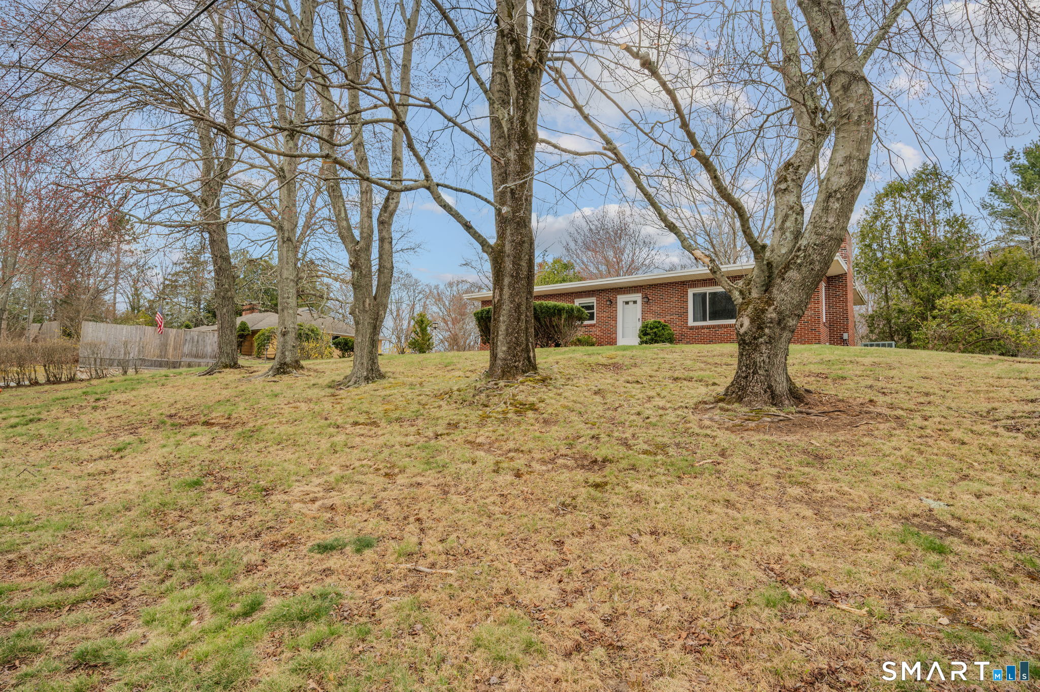 448 Mohegan Avenue Parkway