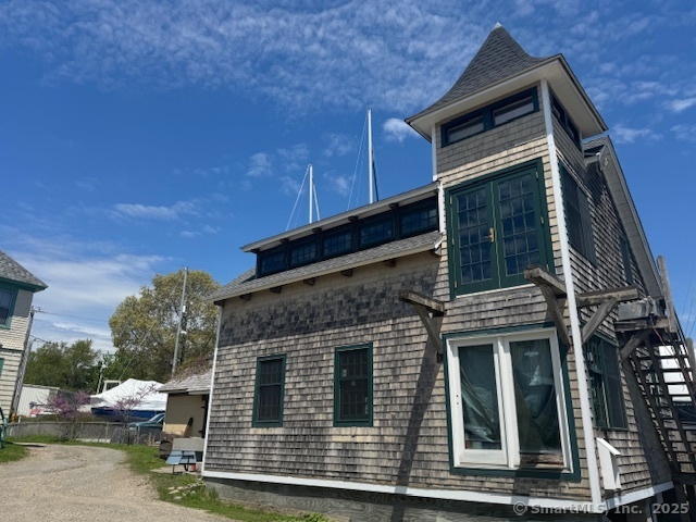 Groton, Connecticut 06340, United States, ,Residential,Active,126416