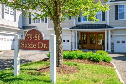 82 Suzie Drive 82 Newtown CT 06470