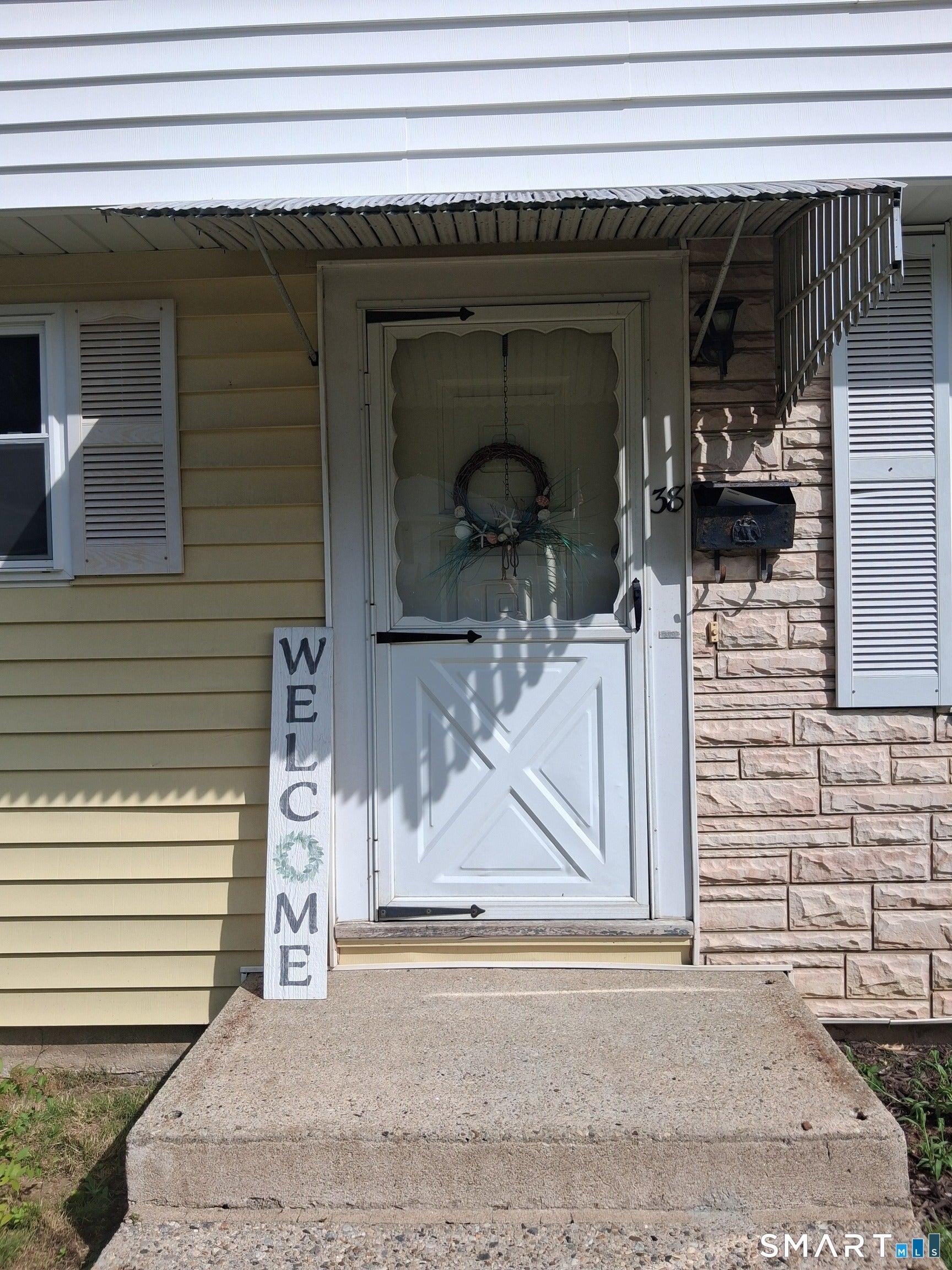 38 Elaine Drive