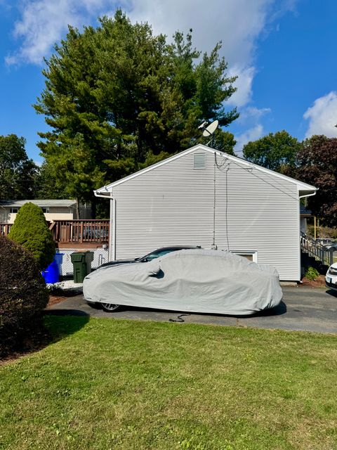 A home in East Hartford