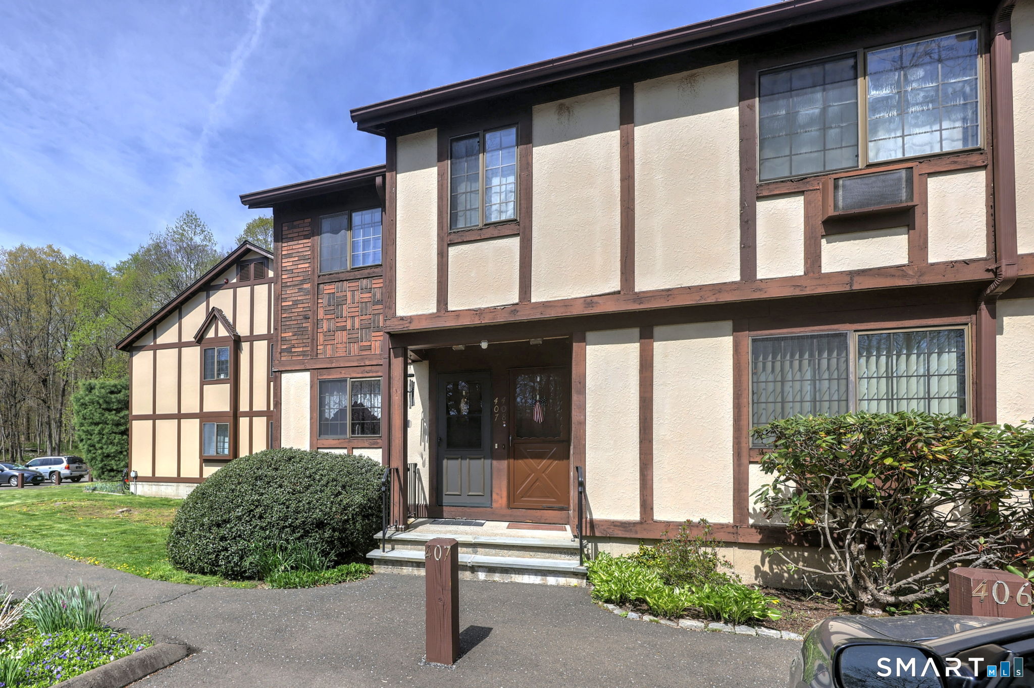 407 Swanson Crescent 407