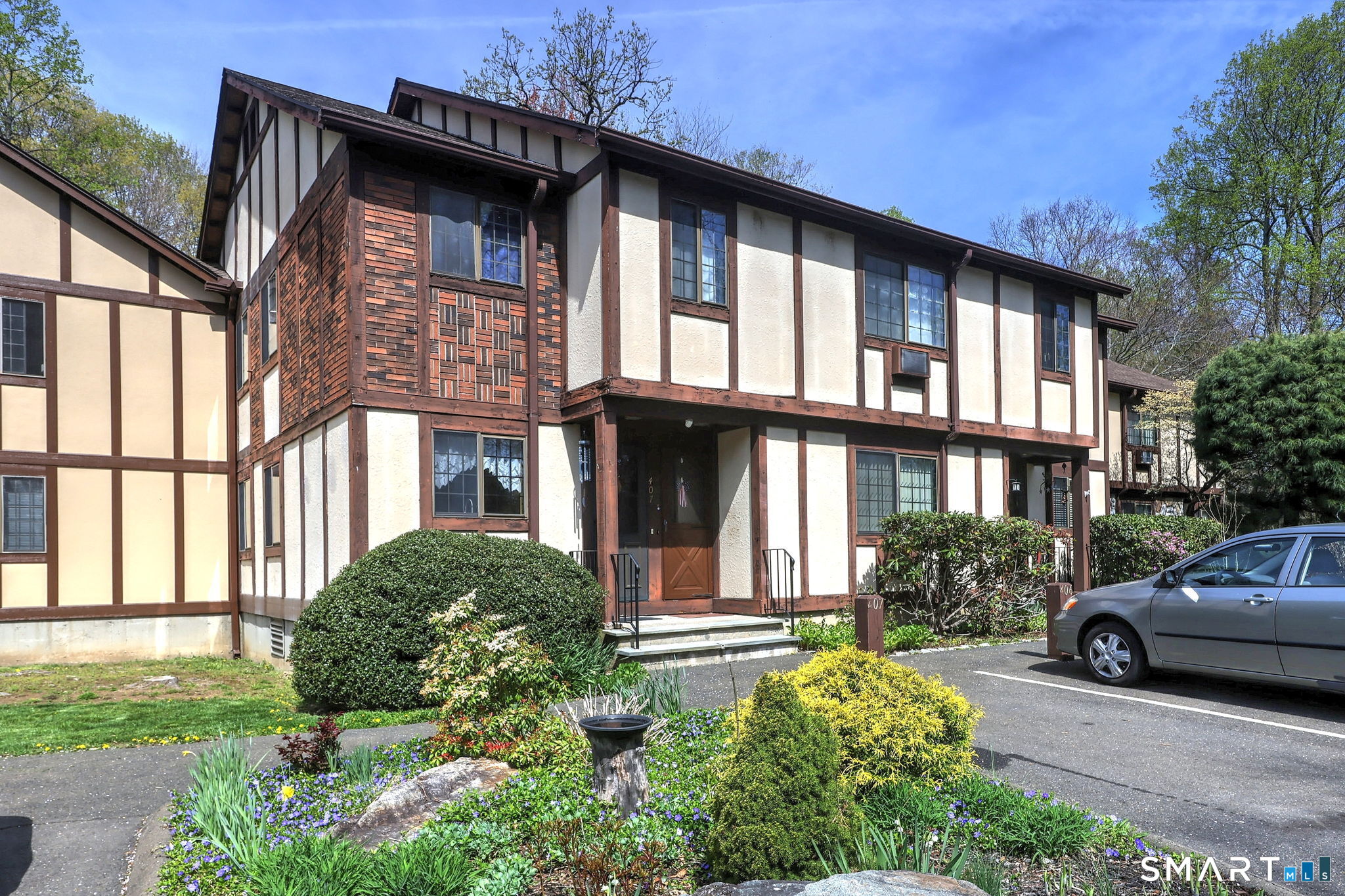 407 Swanson Crescent 407