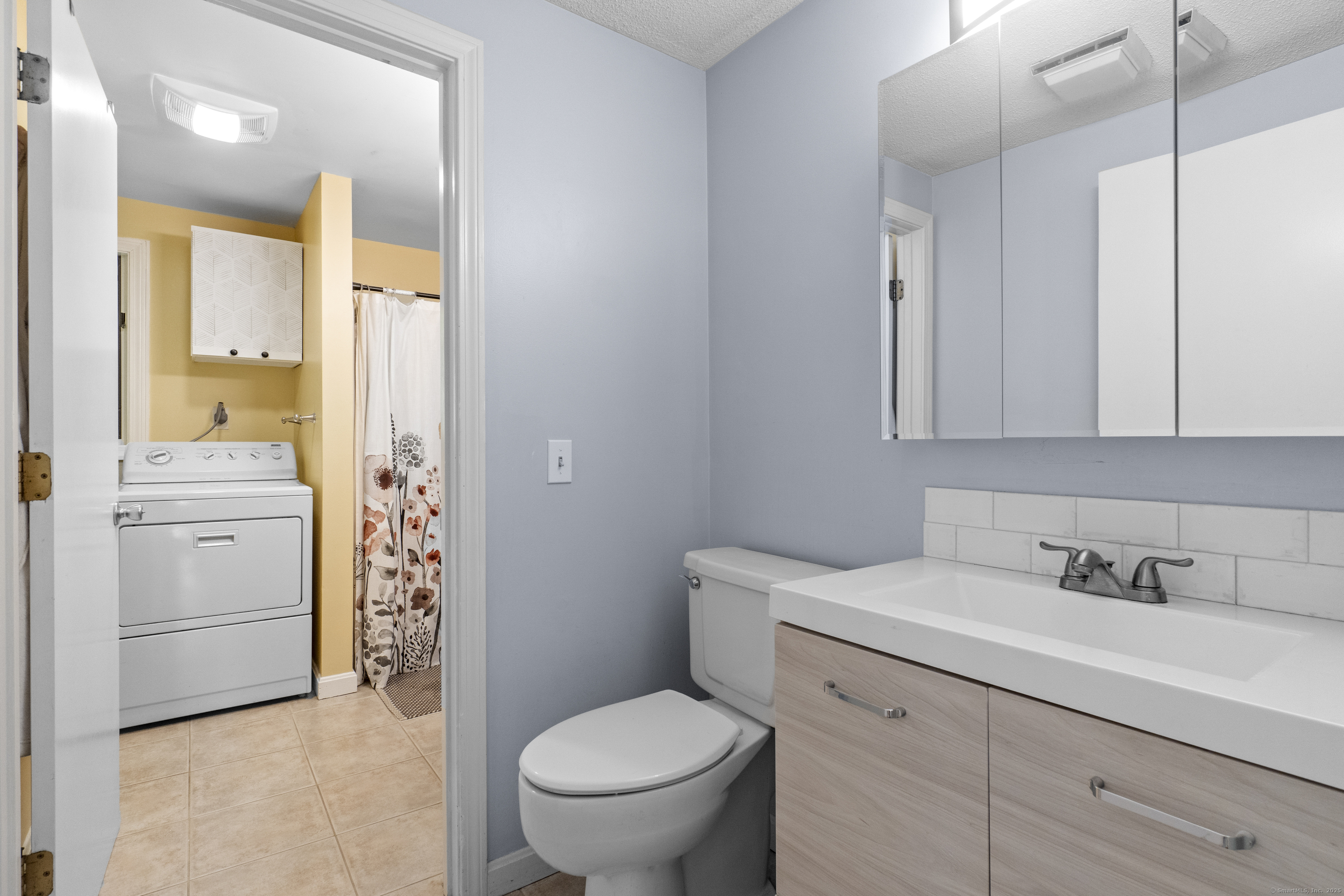 190 Old Colchester Road, Waterford, Connecticut image 15