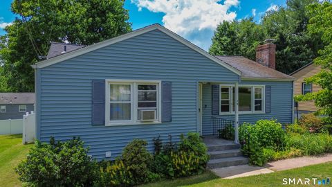 Photo of 79 Federal Street, Hamden, CT 06514 (MLS # 24181592)