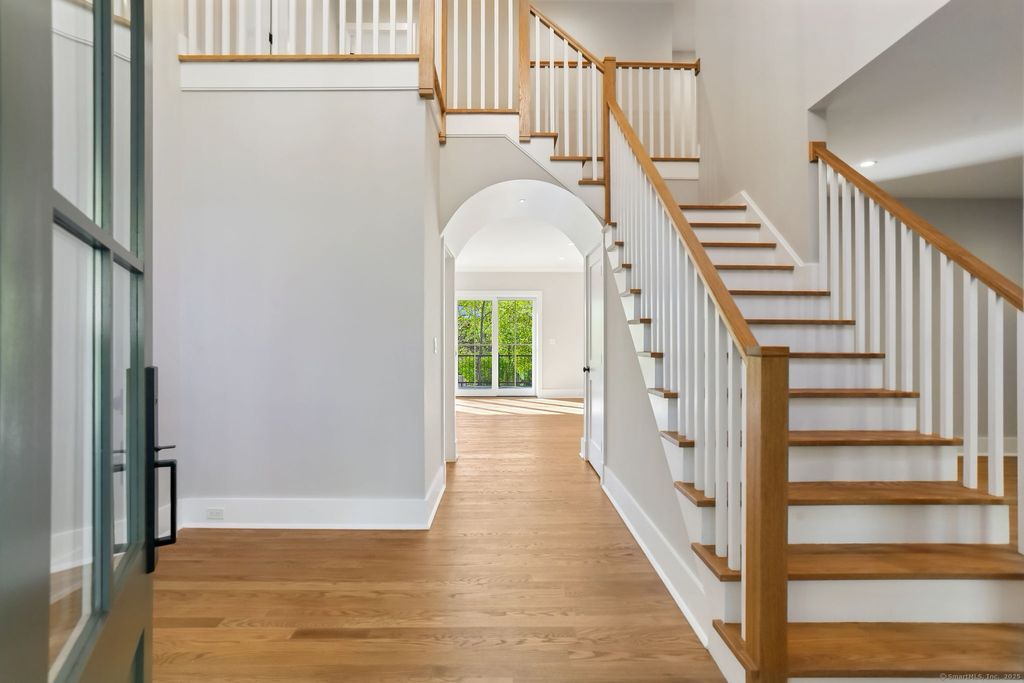 Photo of 31 Rosano Road, Stamford, CT 06905 (MLS # 24130103)