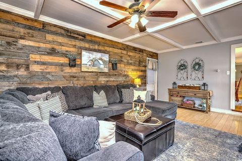 Tiny photo for 120 Bittersweet Lane, Stratford, CT 06614 (MLS # 24132116)