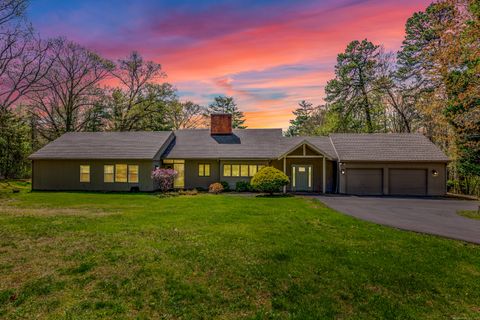 Photo of 23 Vine Hill Road, Farmington, CT 06032 (MLS # 24171164)