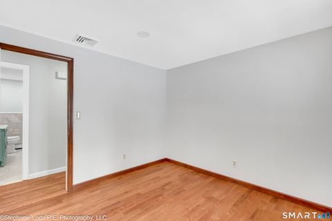 Tiny photo for 77 Pinebrook Circle, Guilford, CT 06437 (MLS # 24152054)