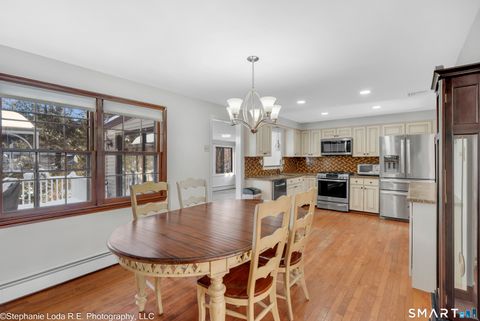 Tiny photo for 77 Pinebrook Circle, Guilford, CT 06437 (MLS # 24152054)