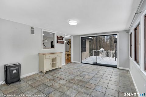 Tiny photo for 77 Pinebrook Circle, Guilford, CT 06437 (MLS # 24152054)