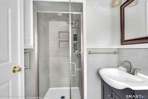 Tiny photo for 77 Pinebrook Circle, Guilford, CT 06437 (MLS # 24152054)