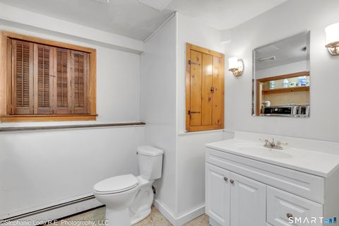 Tiny photo for 77 Pinebrook Circle, Guilford, CT 06437 (MLS # 24152054)