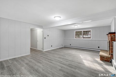 Tiny photo for 77 Pinebrook Circle, Guilford, CT 06437 (MLS # 24152054)