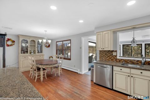 Tiny photo for 77 Pinebrook Circle, Guilford, CT 06437 (MLS # 24152054)