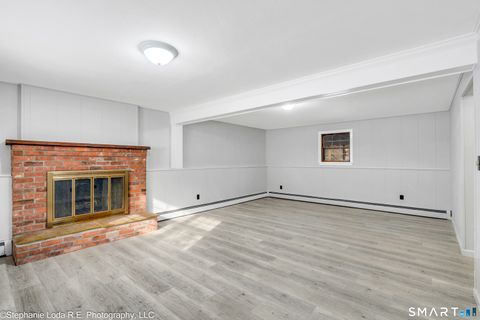 Tiny photo for 77 Pinebrook Circle, Guilford, CT 06437 (MLS # 24152054)