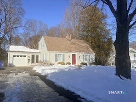 57 Briarwood Road West Hartford CT 06107