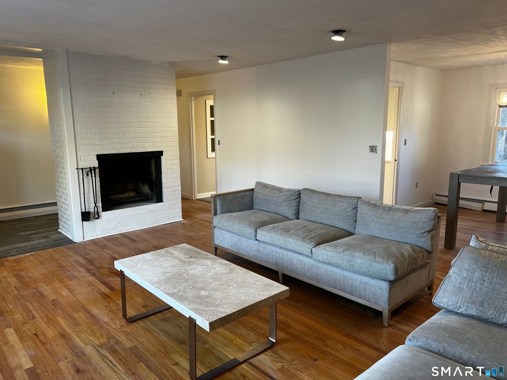 Photo of 5 Haynes Road, Avon, CT 06001 (MLS # 24148354)