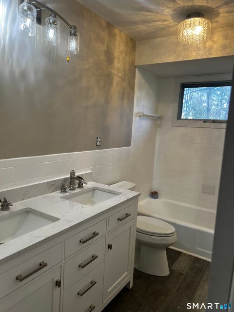 Tiny photo for 5 Haynes Road, Avon, CT 06001 (MLS # 24148354)