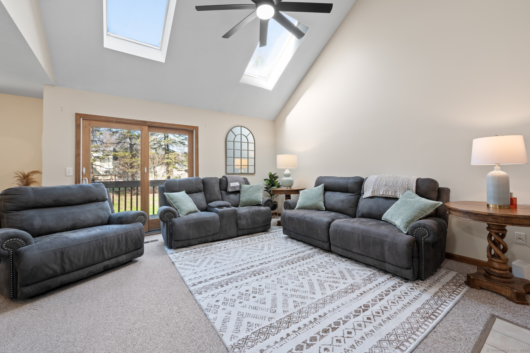 45 Elm Meadows #45, Enfield, Connecticut image 8