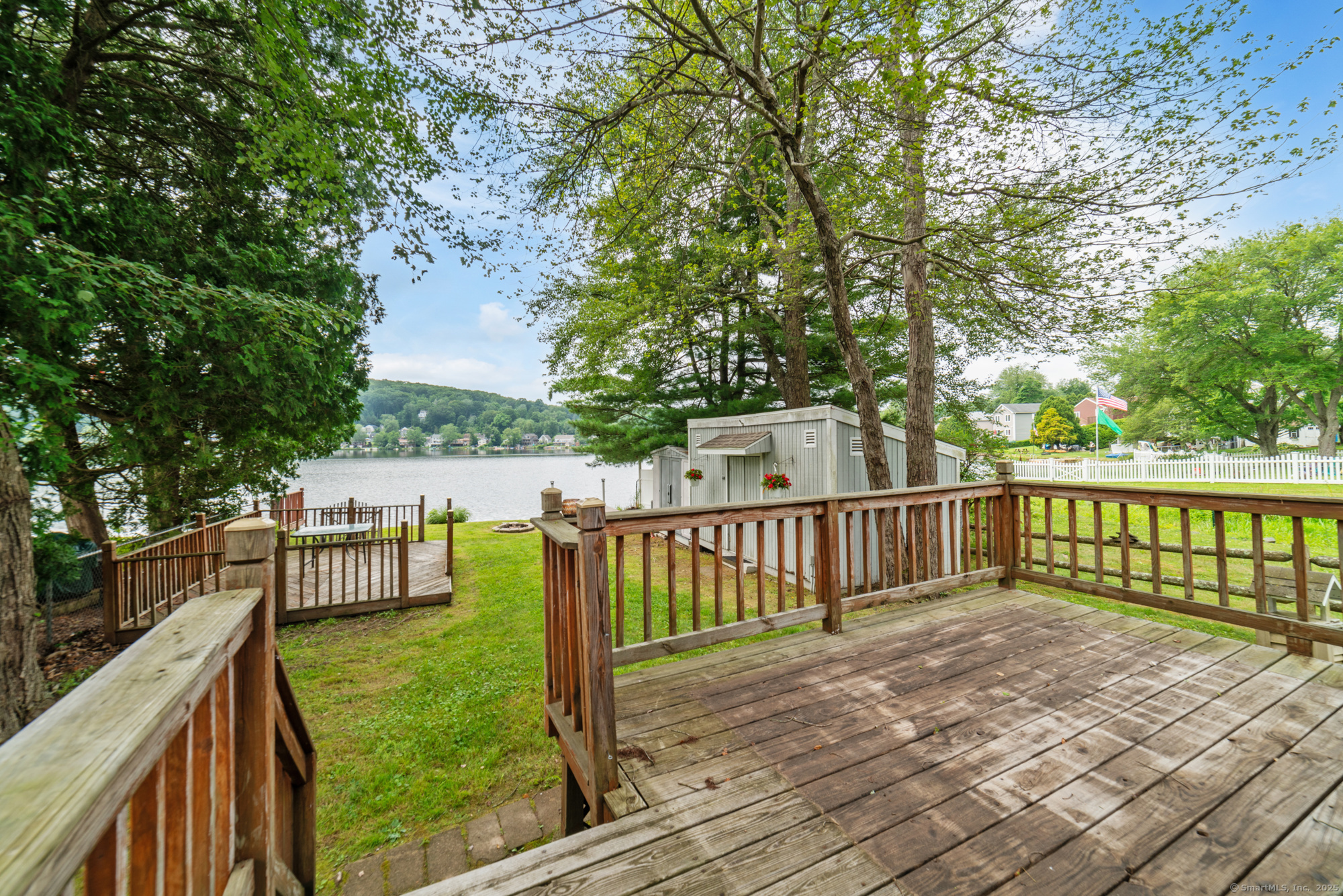 36 Lake Plymouth Boulevard