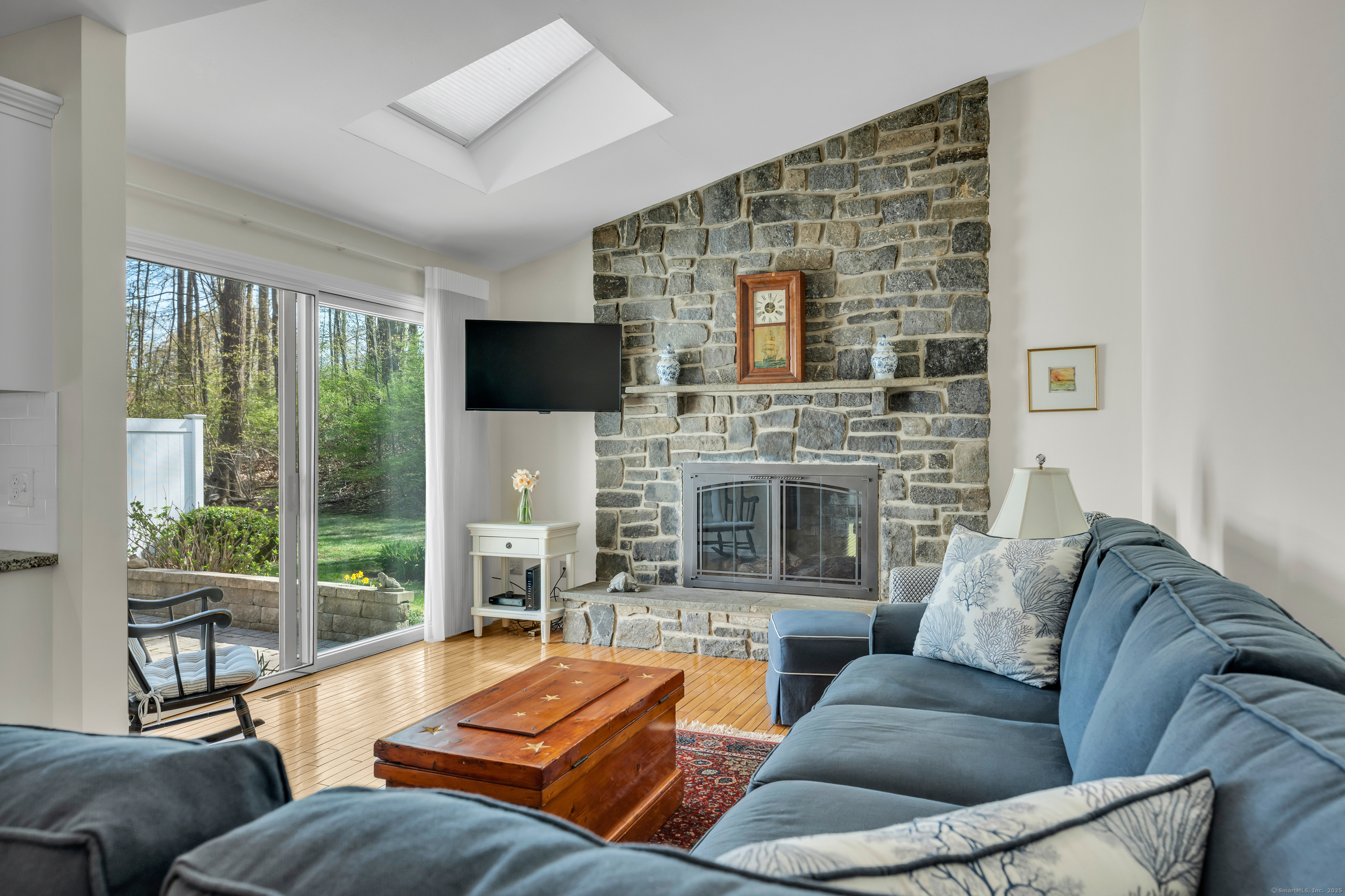 11 Strathmore Lane #11, Madison, Connecticut image 9