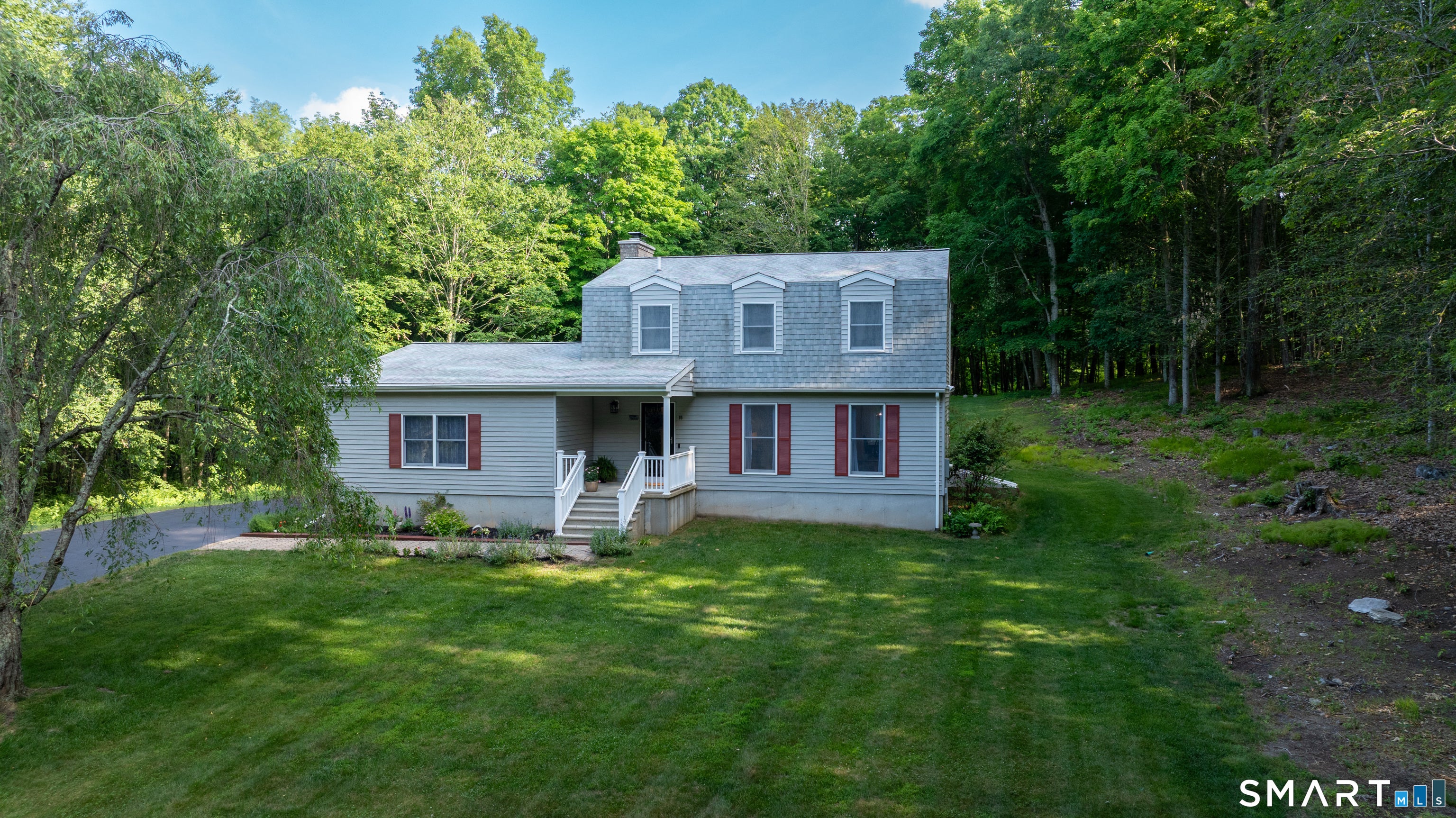 85 White Plains Road