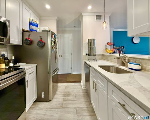 Tiny photo for 970 Hope Street #5E, Stamford, CT 06907 (MLS # 24162865)