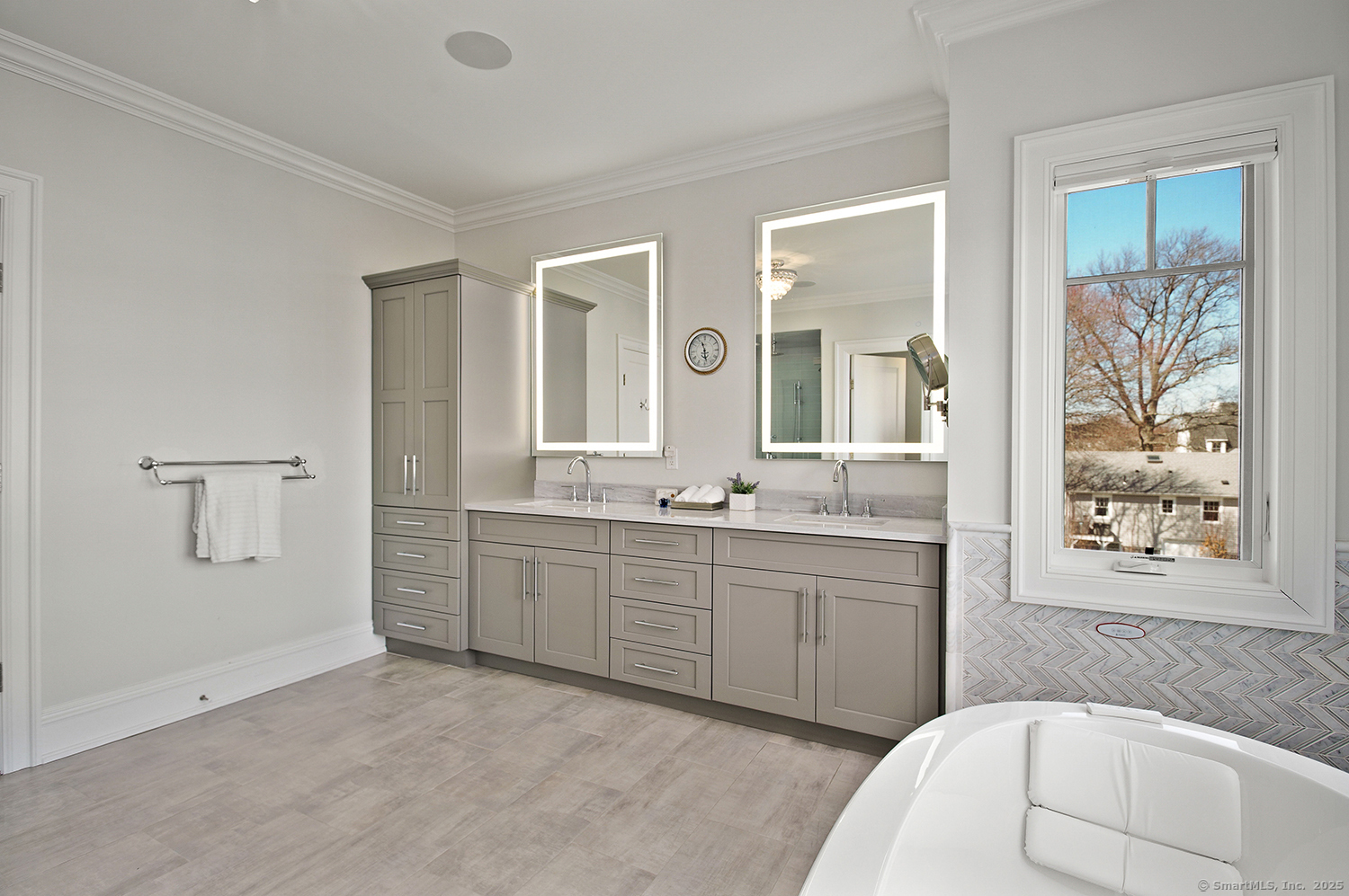 411 Birch Road, Fairfield, Connecticut image 17