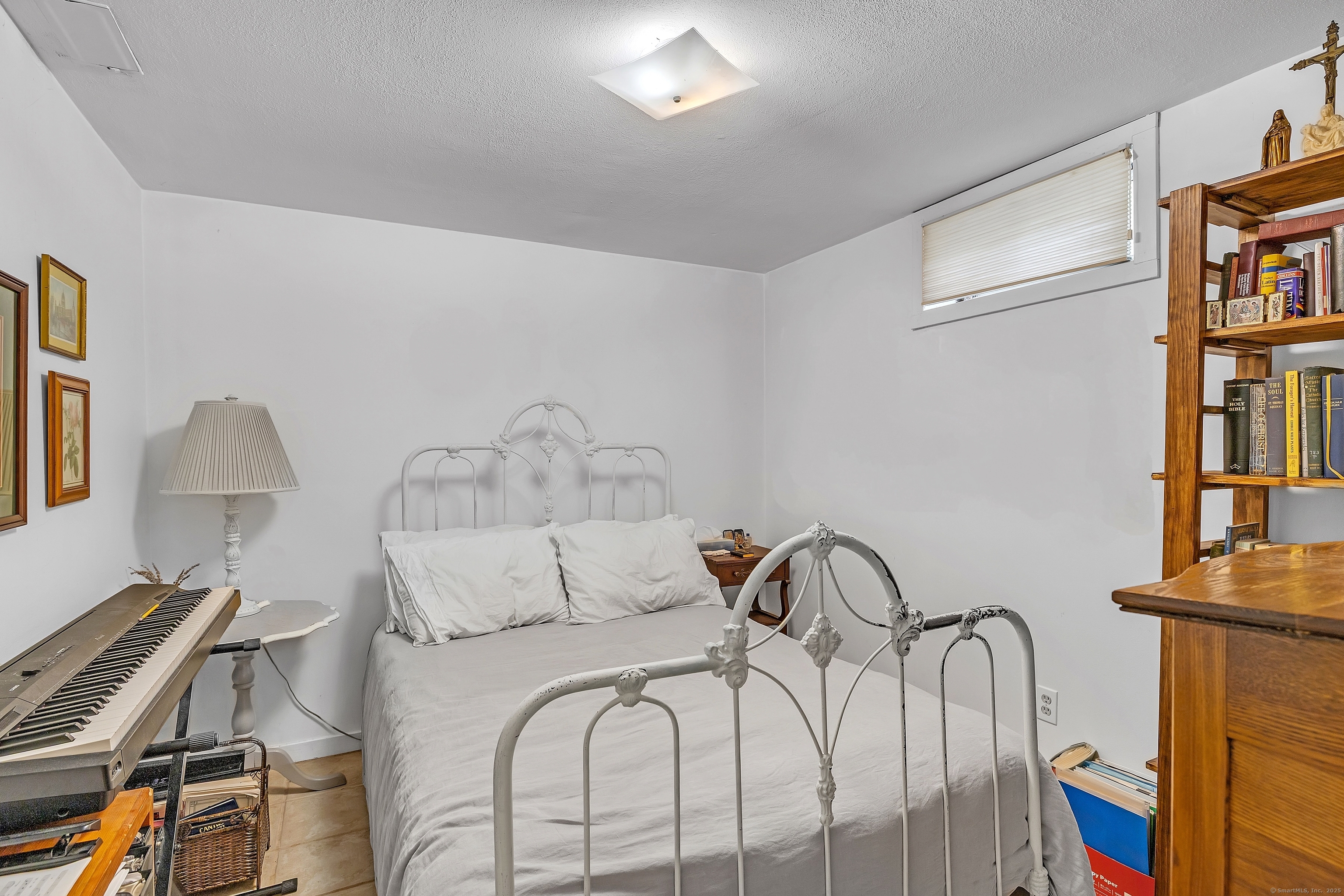 172 Huntingtown Road, Newtown, Connecticut image 27