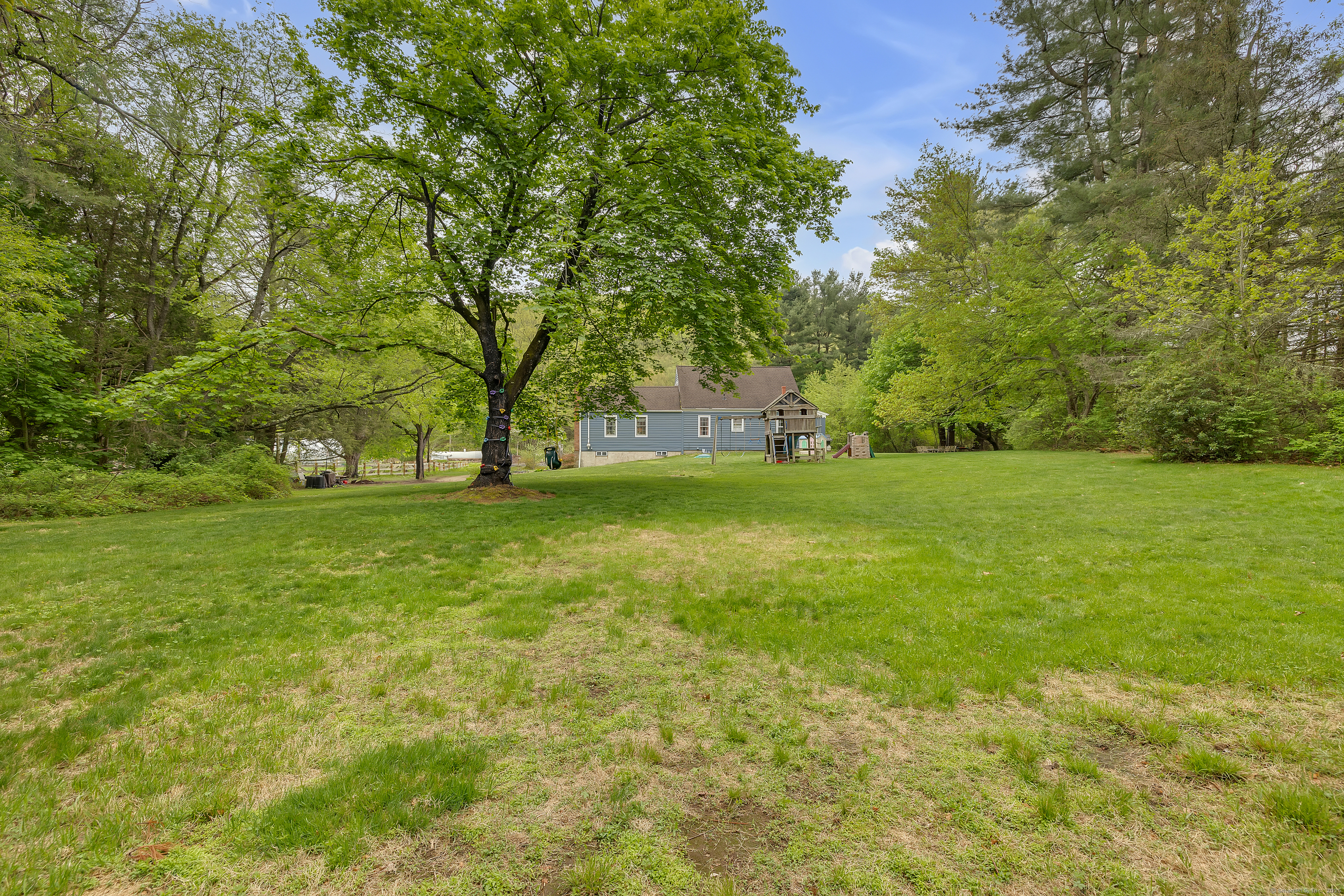 172 Huntingtown Road, Newtown, Connecticut image 31