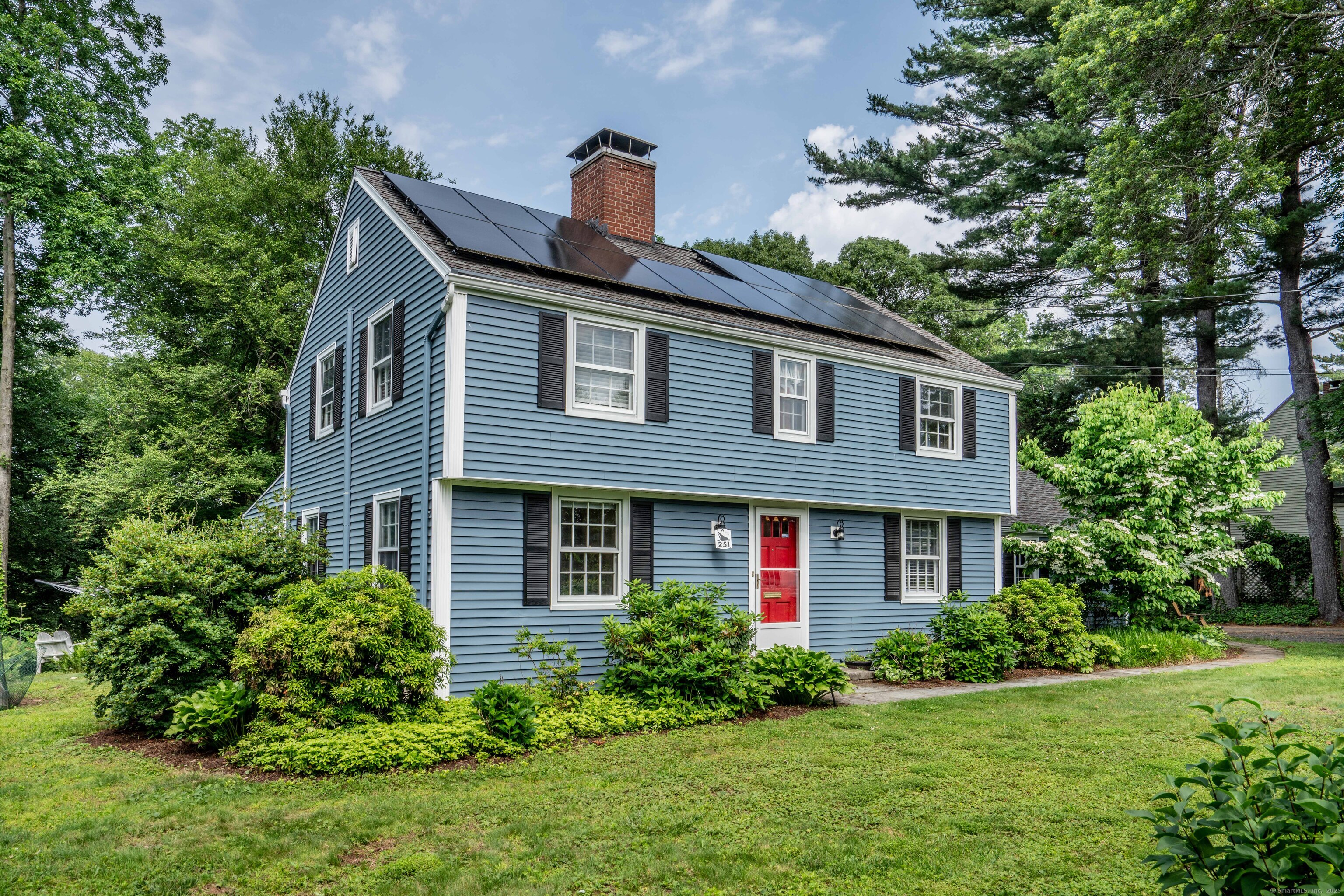 Property for Sale at Ridgewood Road, West Hartford, Connecticut - Bedrooms: 3 
Bathrooms: 3 
Rooms: 7  - $729,000