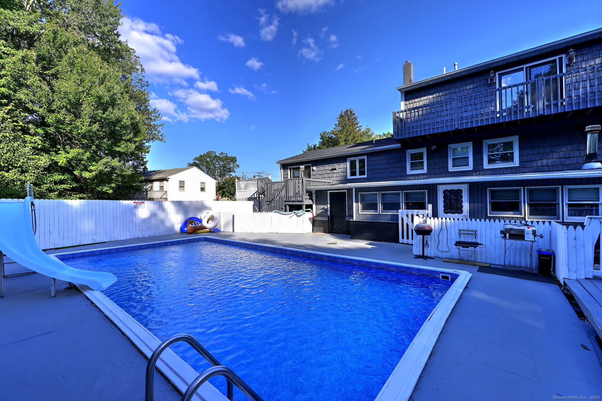 17 Ellyn Court