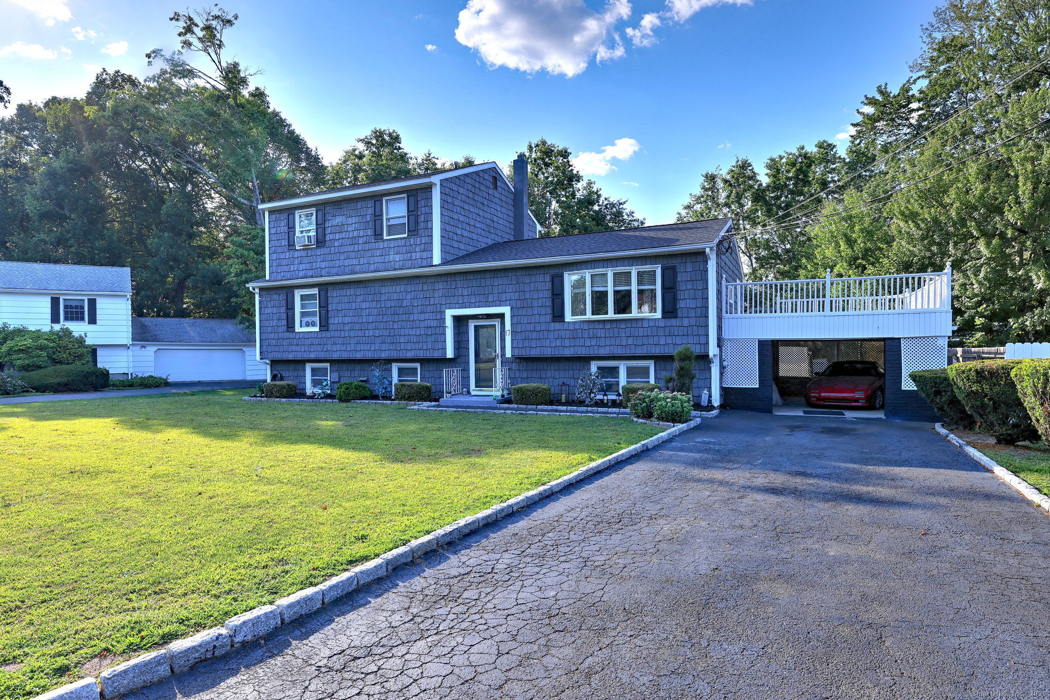 17 Ellyn Court